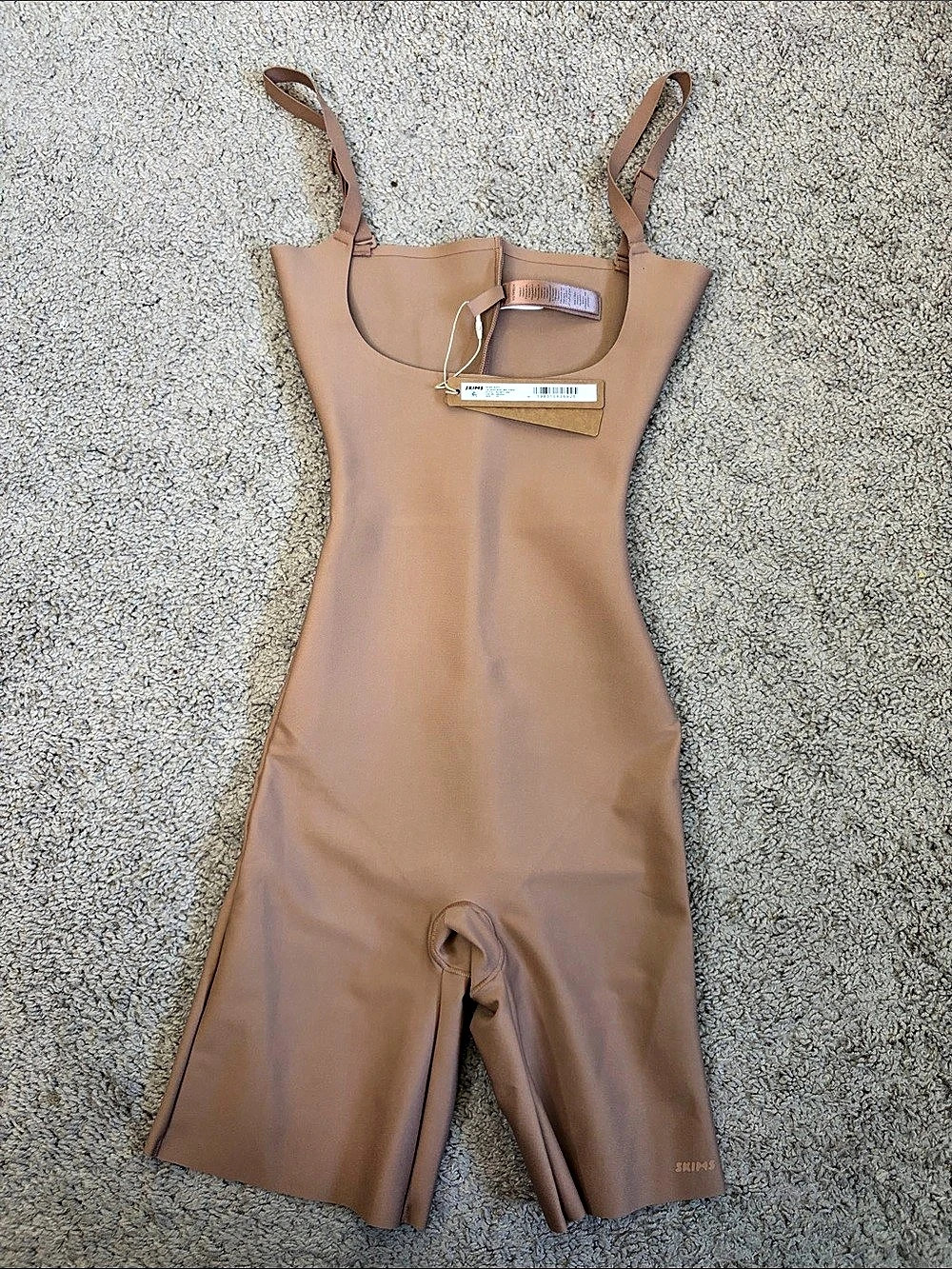 SKIMS Body CS Open Bust Mid Thigh Bodysuit Shapewear Sienna Tan XS NWT